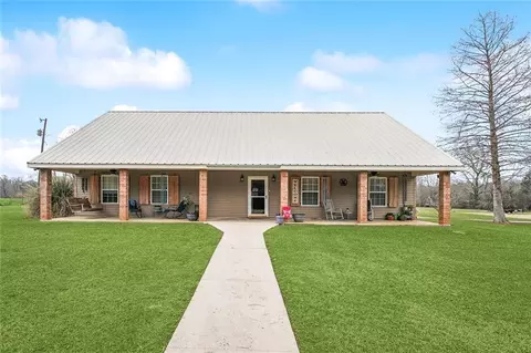 18477 Section Rd, Covington, LA 70435 photo 1