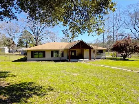 741 Crawford Loop, Pollock, LA 71467 photo 1
