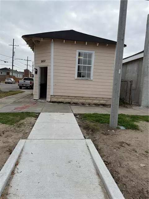 2600 S Galvez St, New Orleans, LA 70125
