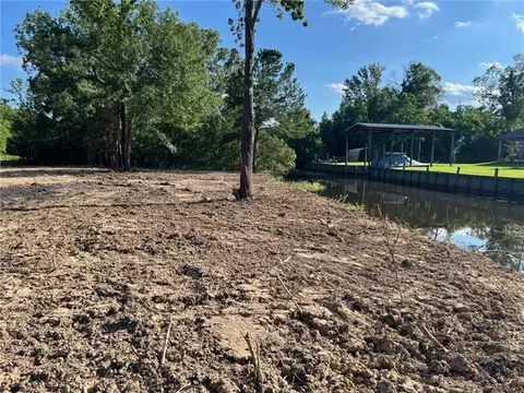 lot52 Swamp Dr, Springfield, LA 70462