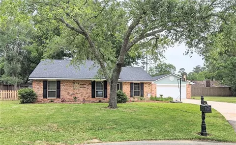 105 S Buckingham Dr, Slidell, LA 70461 photo 1