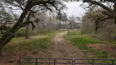 42632 N Thibodeaux Rd, Ponchatoula, LA 70454