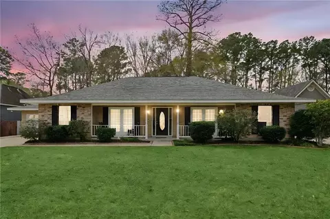105 Oak Leaf Dr, Slidell, LA 70461 photo 1