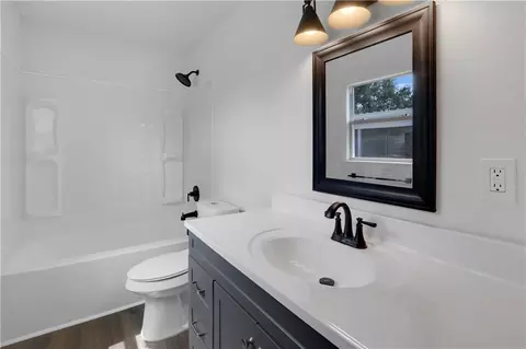 Bath - 365 Olive Dr, Slidell, LA 70458 photo 1 of 2