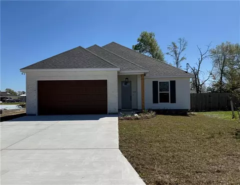 323 Wanda St, Luling, LA 70070 photo 1