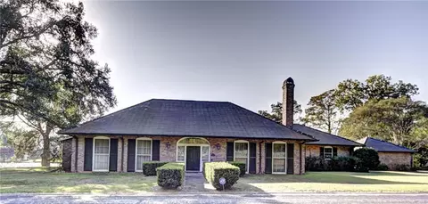 900 Williams Ave, Natchitoches, LA 71457