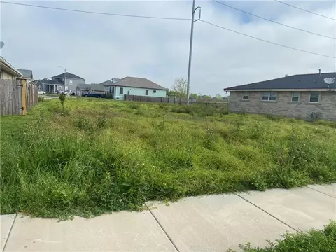 11327 Will Stutley Dr, New Orleans, LA 70128