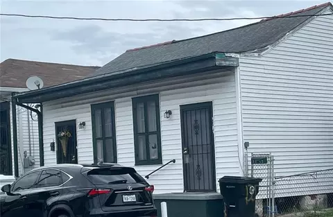 1353 55 Annette St, New Orleans, LA 70116