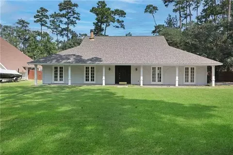 423 Nighthawk Dr, Slidell, LA 70461 photo 1
