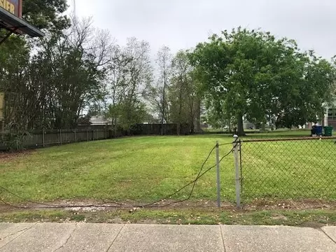 1723 Franklin Ave, Gretna, LA 70053