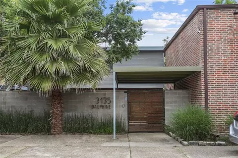 3135 Dauphine St, New Orleans, LA 70117