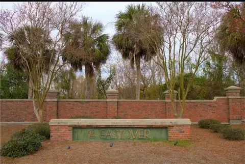 6120 E Muirfield Cir, New Orleans, LA 70128