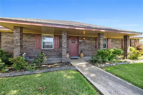 180 W Heather Dr, Luling, LA 70070 photo 1