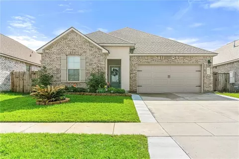 5312 Fulvetta Falls Rd, Slidell, LA 70461