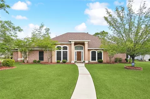102 Byron Ct, Slidell, LA 70461 photo 1