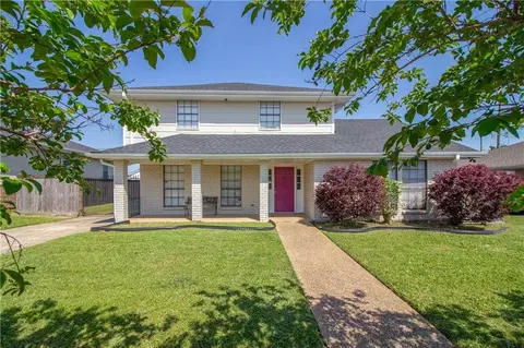 3204 E Lafourche Ct, Kenner, LA 70065 photo 1