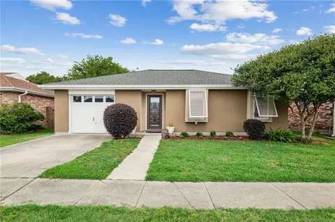 2444 Taffy Dr, Kenner, LA 70065 photo 1