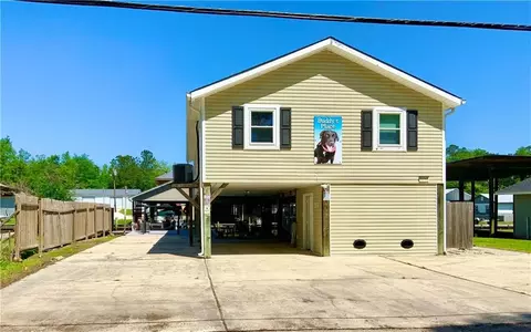 31763 Shelton Dr, Springfield, LA 70462 photo 1