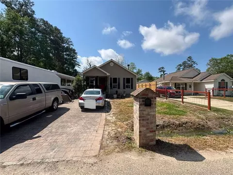 1502 Jasmine St, Mandeville, LA 70448 photo 1