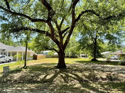 1027 W 24th Ave, Covington, LA 70433 photo 1