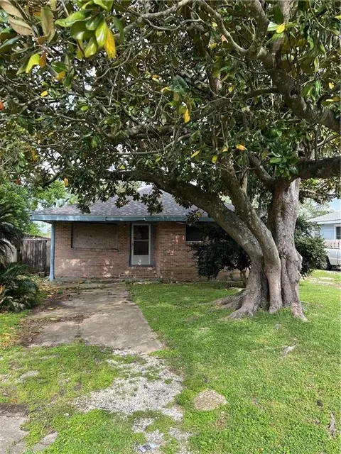 417 Oriole St, Metairie, LA 70003