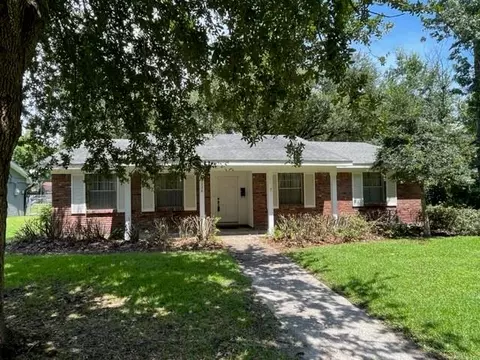 1736 11th St, Slidell, LA 70458 photo 1