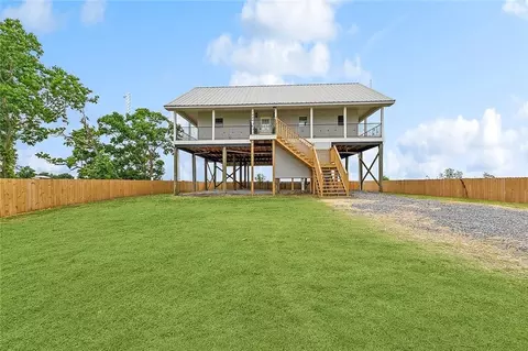 104 Carr Dr, Slidell, LA 70458 photo 1