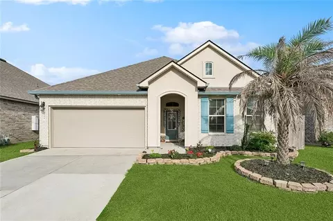 549 New Basin Rd, Slidell, LA 70461 photo 1