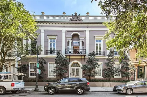 1020 Esplanade Ave #204, New Orleans, LA 70116