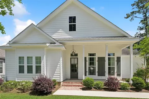 104 Menetre Dr, Covington, LA 70433 photo 1