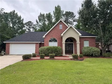 205 Amanda Dr, Slidell, LA 70458 photo 1