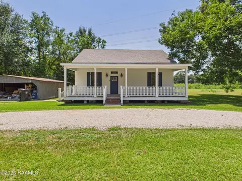 6011 Youngsville Rd, Youngsville, LA 70592