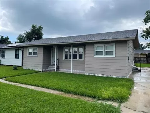 329 Ash St, Boutte, LA 70039 photo 1