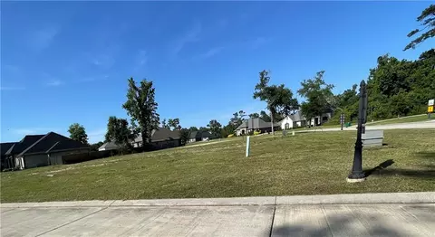 676 Dockside Dr, Slidell, LA 70461 photo 4