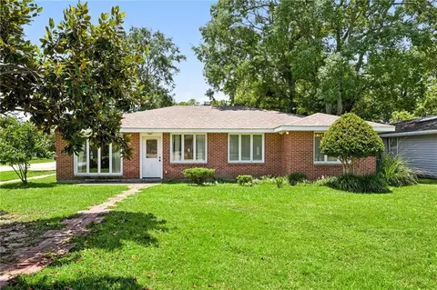 389 Hickory Dr, Slidell, LA 70458 photo 1