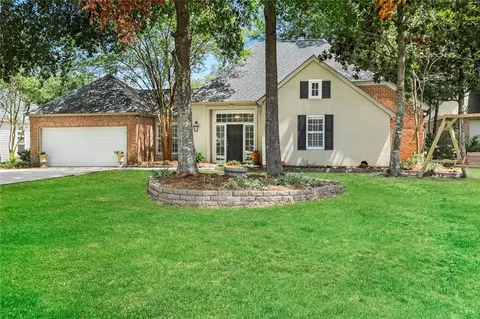 663 Maple St, Mandeville, LA 70448 photo 1