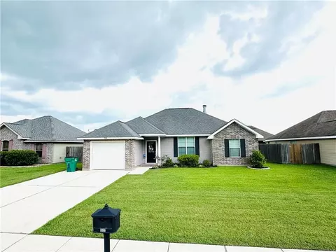 306 Allie Ln, Luling, LA 70070 photo 1