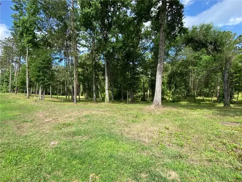 2101 Military Hwy, Pineville, LA 71360