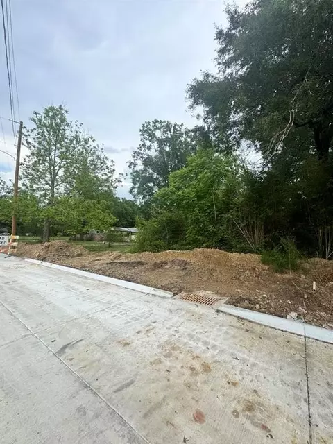 110 Mary Aly, Hammond, LA 70403
