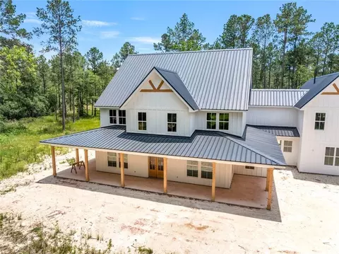 Exterior - 1190 Dove Park Rd, Covington, LA 70433 photo 10 of 12
