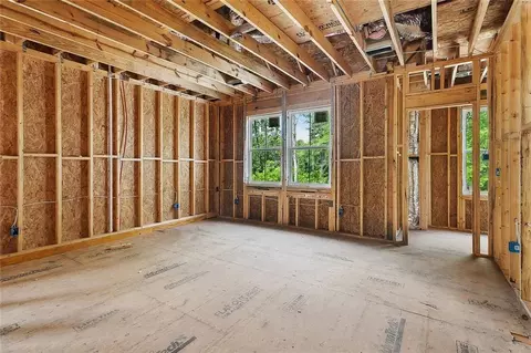 Bedroom - 1190 Dove Park Rd, Covington, LA 70433 photo 3 of 5