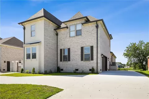 59 Oak Tree Dr, Slidell, LA 70458 photo 1