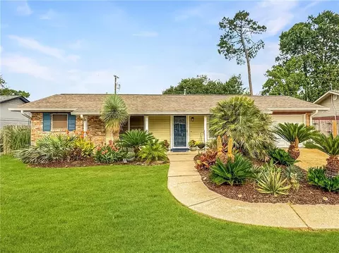 121 Matthews Dr, Slidell, LA 70458 photo 1