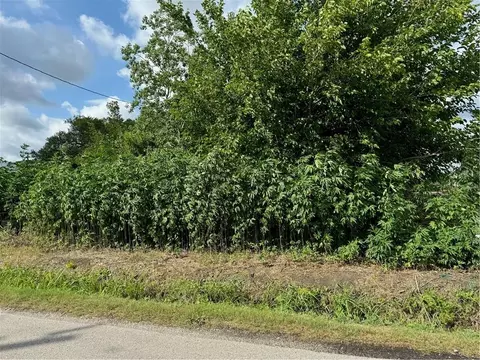 lot20 Maple, Saint Bernard, LA 70085