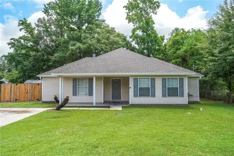 1556 Cherry St, Slidell, LA 70460 photo 1