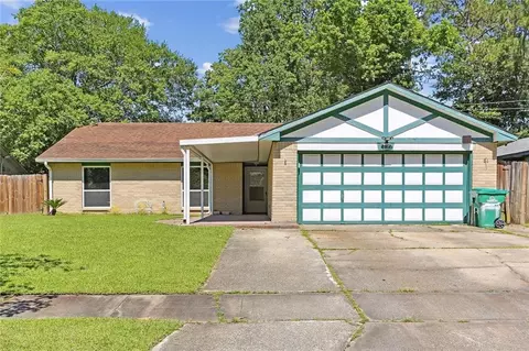 303 Clearwood Dr, Slidell, LA 70458