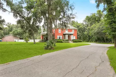 1 Merlin Ln, Marrero, LA 70072