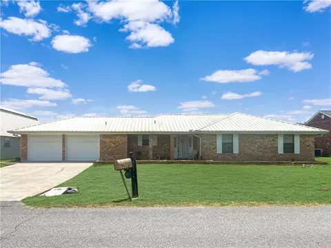 214 E 14th Pl, Larose, LA 70373 photo 1