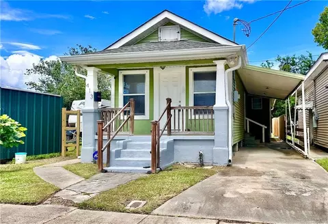 413 3rd Ave, Harvey, LA 70058