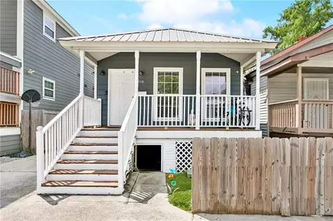 4110 Hollygrove St, New Orleans, LA 70118